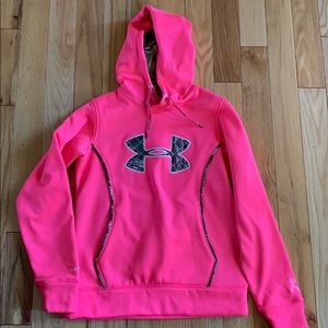 Under Armour sweatshirt